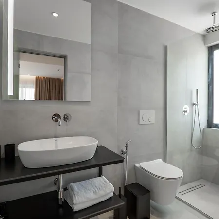 Arrei Hotell 4*