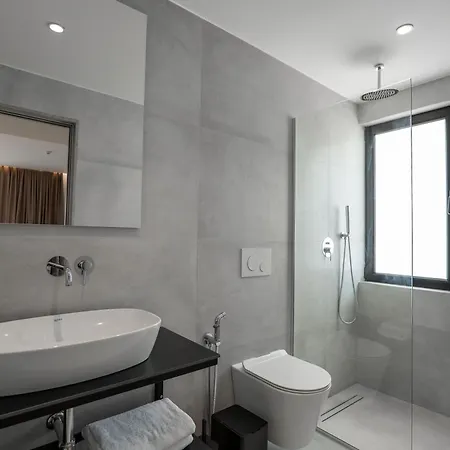 Arrei Hotell Sarandë