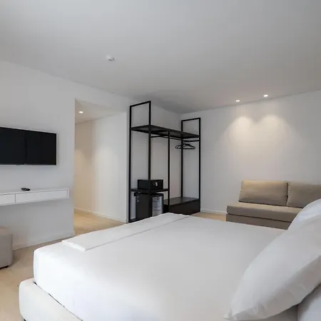 Hotell Arrei 4*