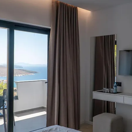Arrei Hotell Sarandë