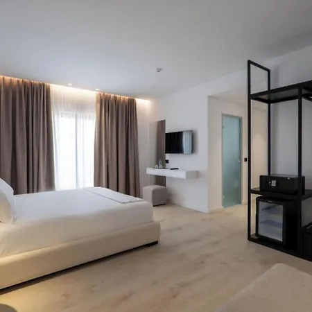 Arrei 4* Sarandë