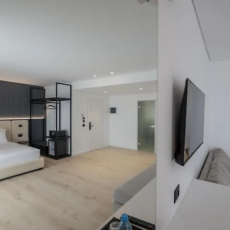 Arrei Hotel Sarande