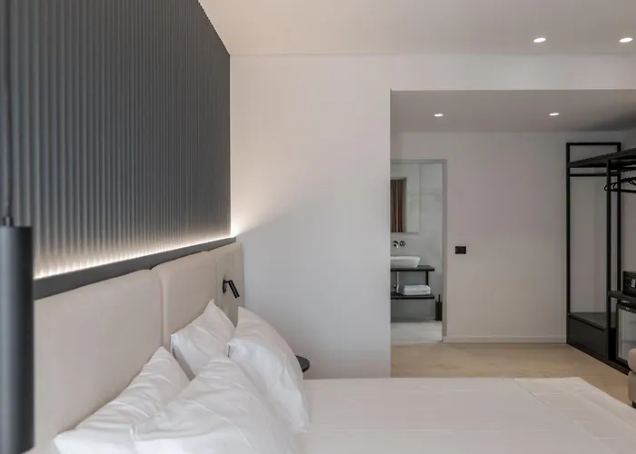 Hotel Arrei 4*