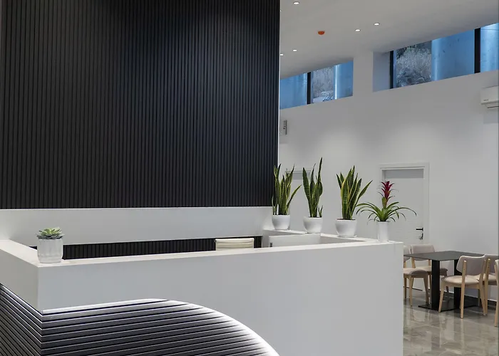 Hotel Arrei 4*